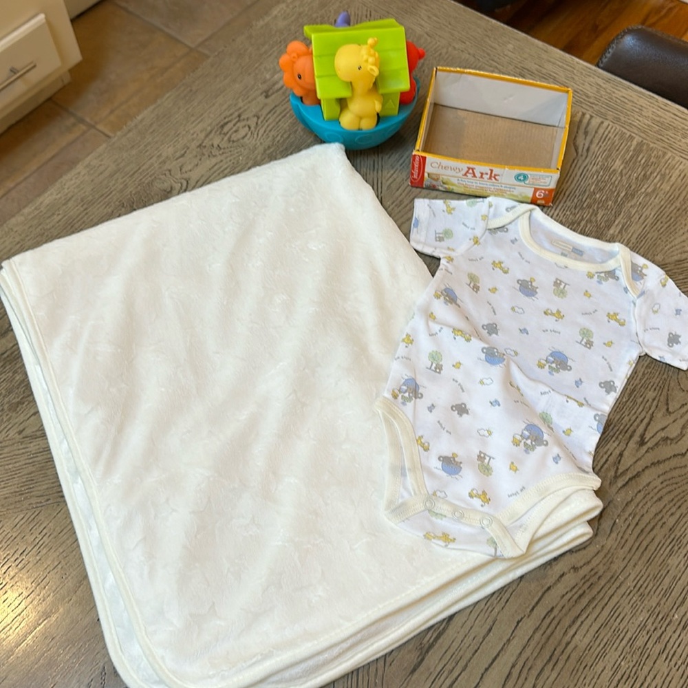 NWOT 3pc bundle